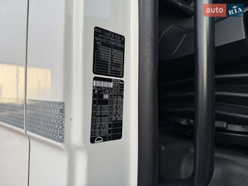 Контейнеровоз MAN TGX 2021 в Луцьку