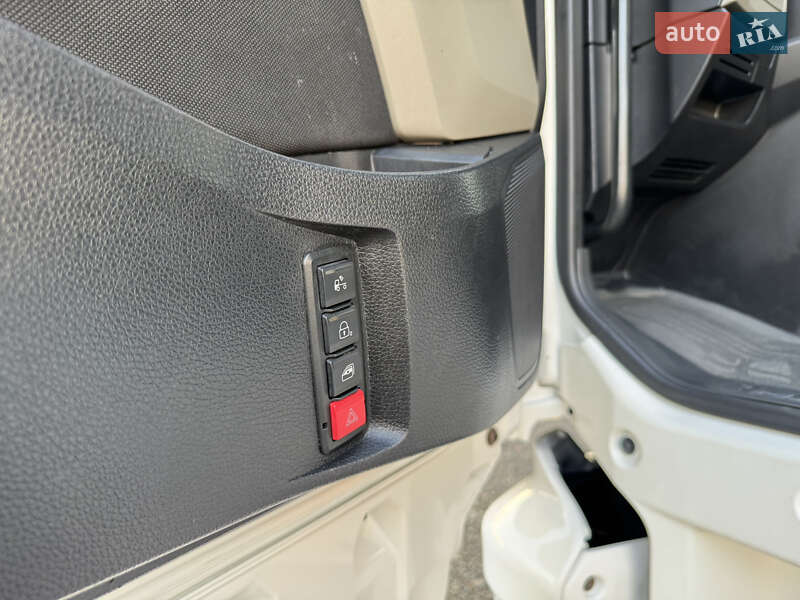 Контейнеровоз MAN TGX 2021 в Луцьку