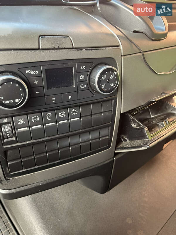 Тягач MAN TGX 2012 в Львові