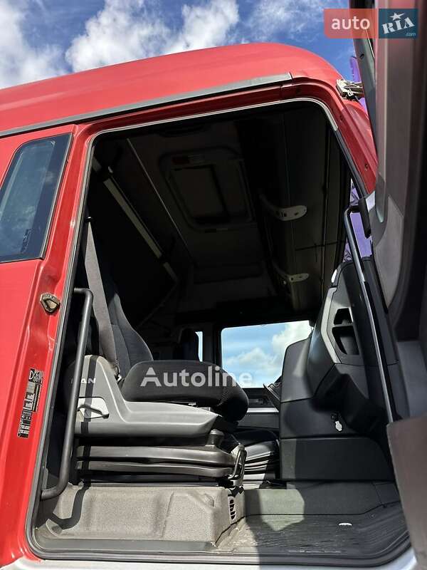 Контейнеровоз MAN TGX 2009 в Києві