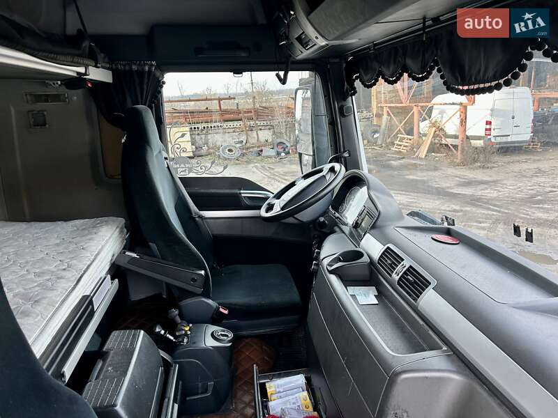 Тягач MAN TGX 2015 в Киеве фото 4 Тягач MAN TGX 2015 в Киеве