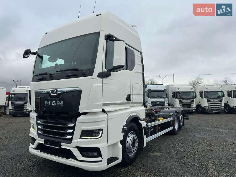 Контейнеровоз MAN TGX 2021 в Луцке фото 2 Контейнеровоз MAN TGX 2021 в Луцке