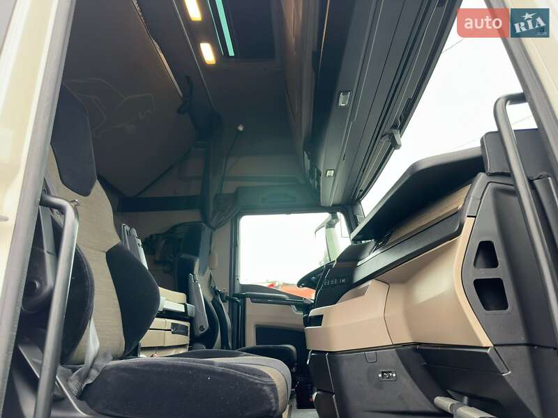 Контейнеровоз MAN TGX 2021 в Луцке фото 16 Контейнеровоз MAN TGX 2021 в Луцке