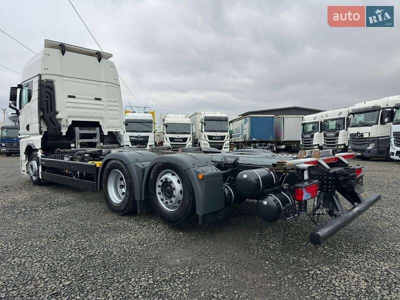 Контейнеровоз MAN TGX 2021 в Луцке фото 10 Контейнеровоз MAN TGX 2021 в Луцке