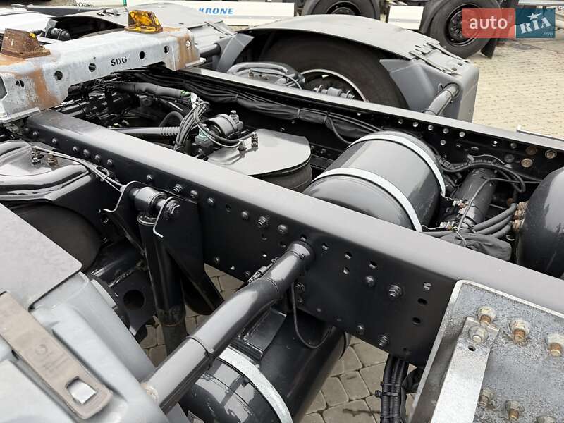 Контейнеровоз MAN TGX 2021 в Залещиках