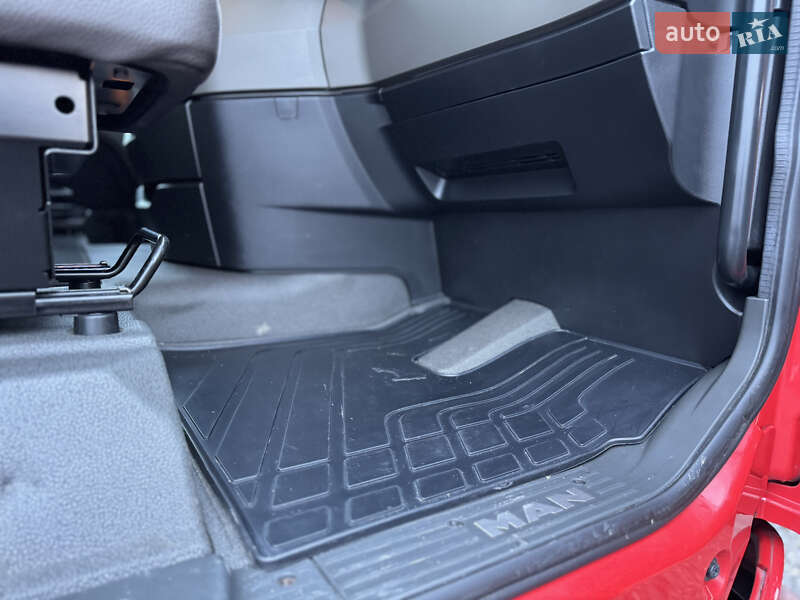 Контейнеровоз MAN TGX 2022 в Луцке