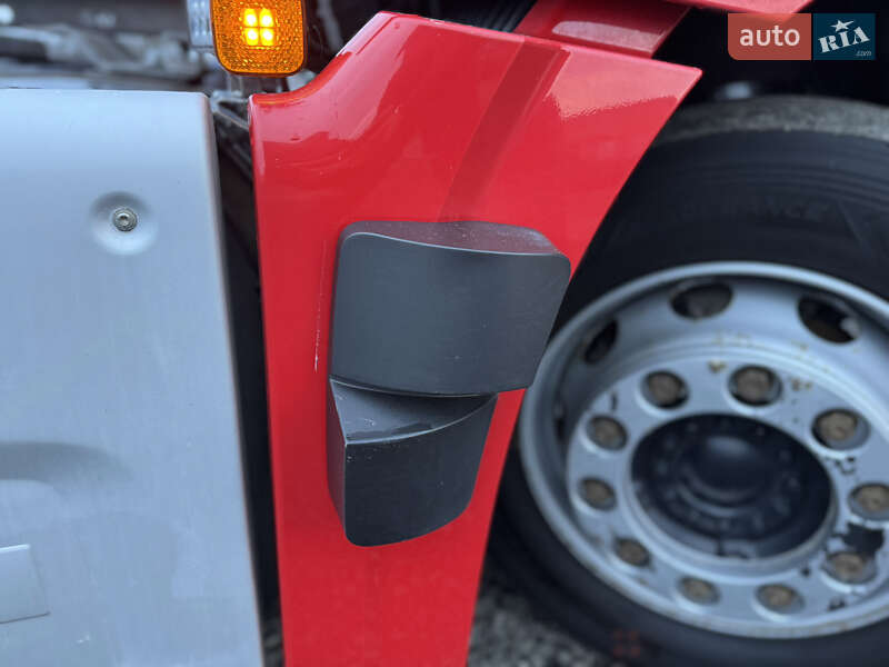 Контейнеровоз MAN TGX 2022 в Луцке