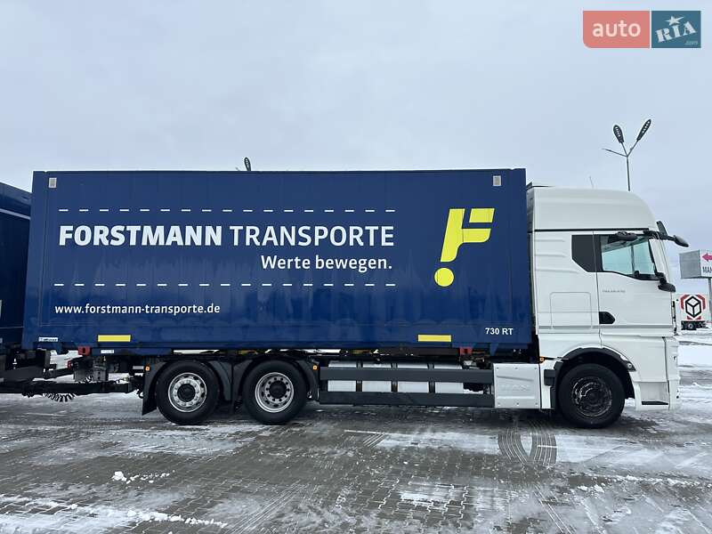 Контейнеровоз MAN TGX 2021 в Черновцах