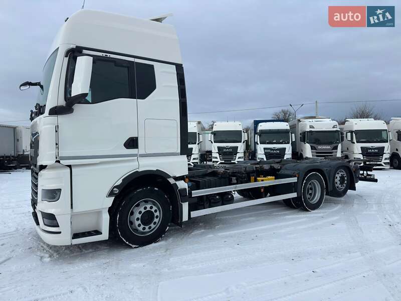 Контейнеровоз MAN TGX 2021 в Луцке
