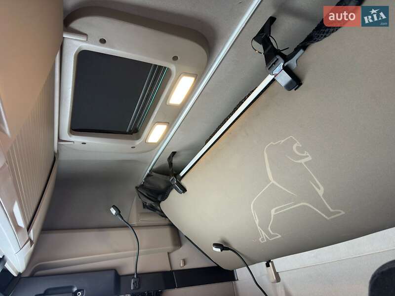 Контейнеровоз MAN TGX 2021 в Луцке