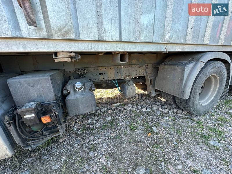 Контейнеровоз MAN TGX 2009 в Киеве