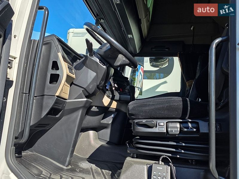 Контейнеровоз MAN TGX 2022 в Днепре