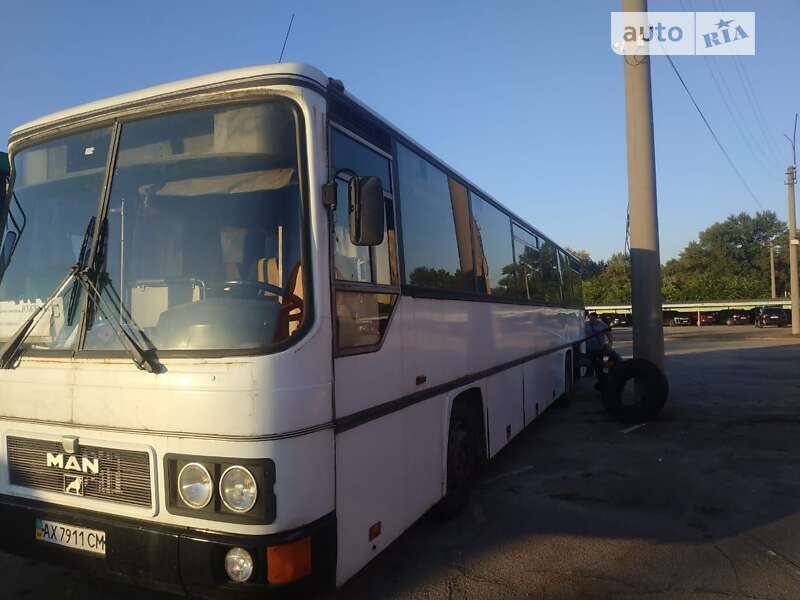 Туристический / Междугородний автобус MAN UL 292 1991 в Каменском