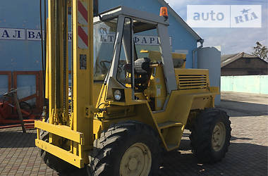 Вилочний навантажувач Manitou MC 1983 в 