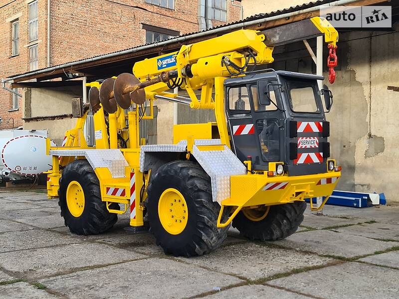 Бурова установка Manitou MC 2000 в Чернівцях