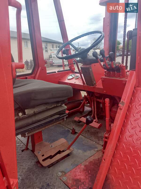 Вилочний навантажувач Manitou MC 2001 в Луцьку