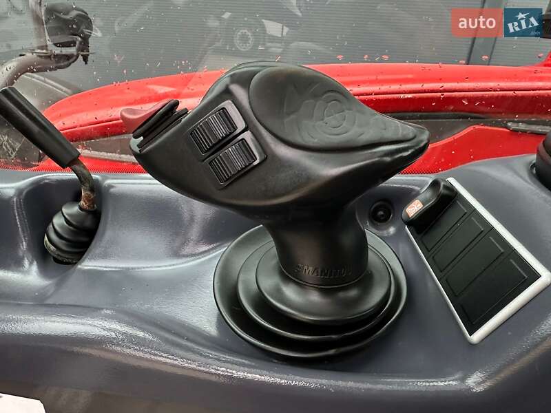 Телескопический погрузчик Manitou MLT 634-120 LSU 2009 в Луцке фото 32 Телескопический погрузчик Manitou MLT 634-120 LSU 2009 в Луцке