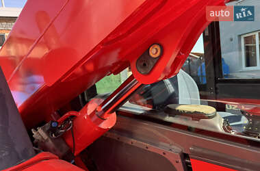 Телескопічні навантажувачі Manitou MLT 735-120 LSU 2013 в 
