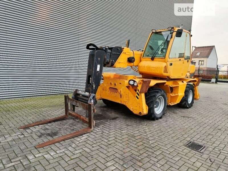 Телескопічні навантажувачі Manitou MRT 2011 в 