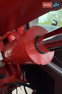 Телескопический погрузчик Manitou MT 732 2004 в 