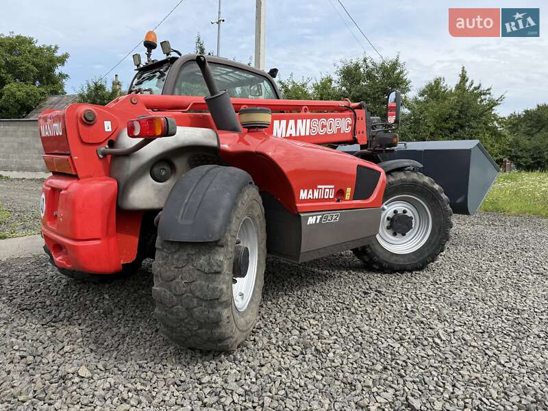 Телескопический погрузчик Manitou MT 932 2006 в Луцке