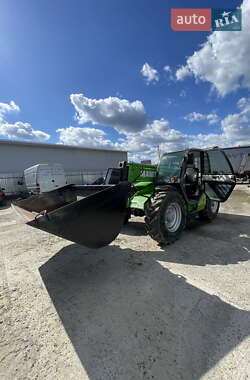 Телескопический погрузчик Manitou MT 932 2005 в 