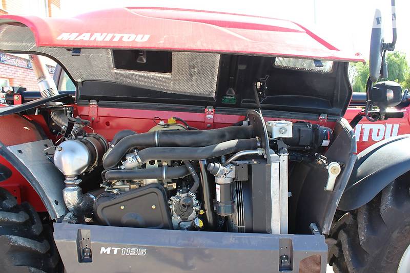 Телескопический погрузчик Manitou MT 2014 в Киеве фото 7 Телескопический погрузчик Manitou MT 2014 в Киеве