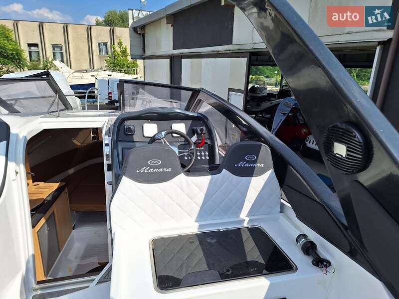 Моторна яхта Mano Marine 32 2023 в Кам'янець-Подільському