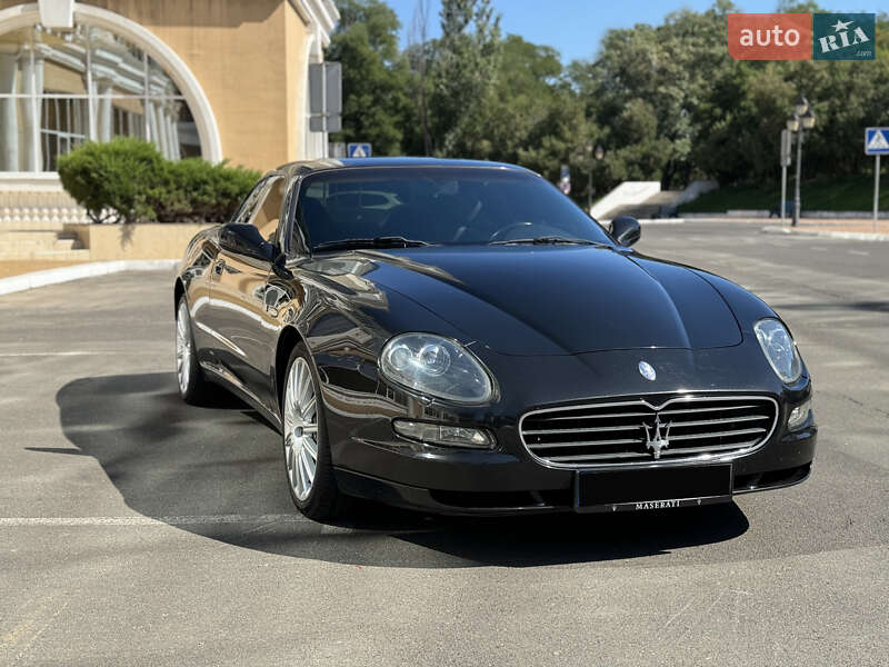 Maserati Coupe 2006