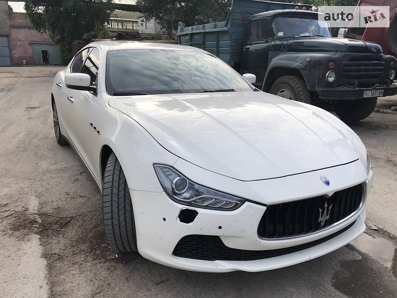 Maserati Ghibli 2015 року