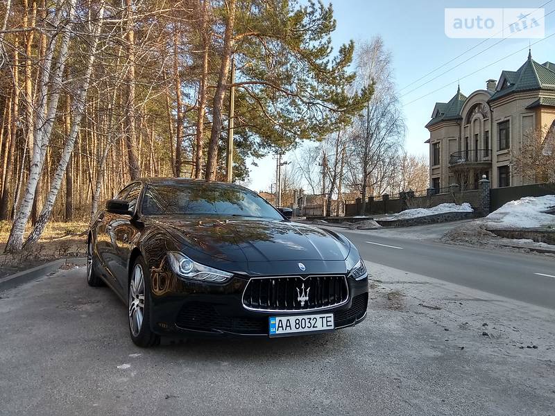 Седан Maserati Ghibli 2014 в Киеве