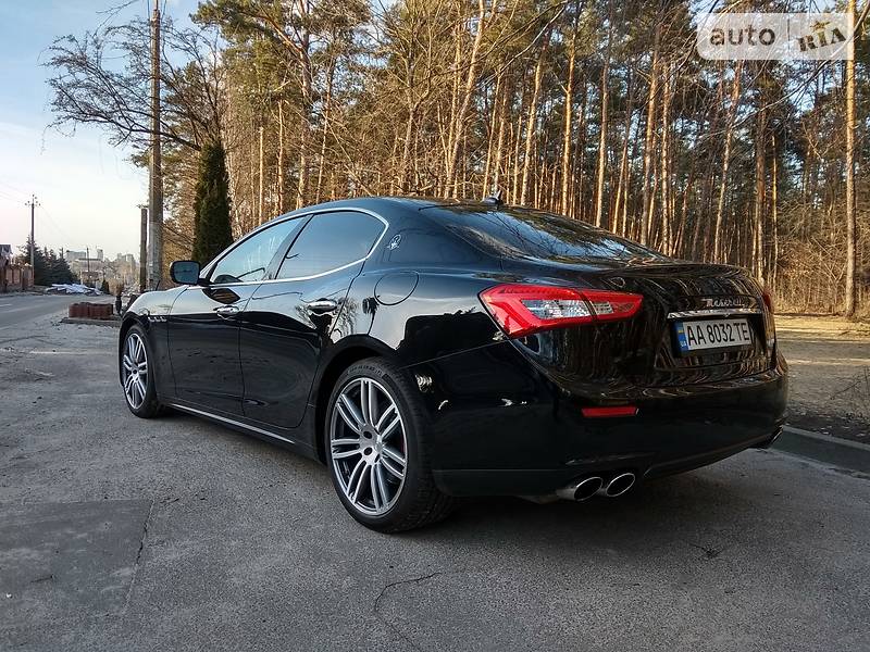 Седан Maserati Ghibli 2014 в Киеве