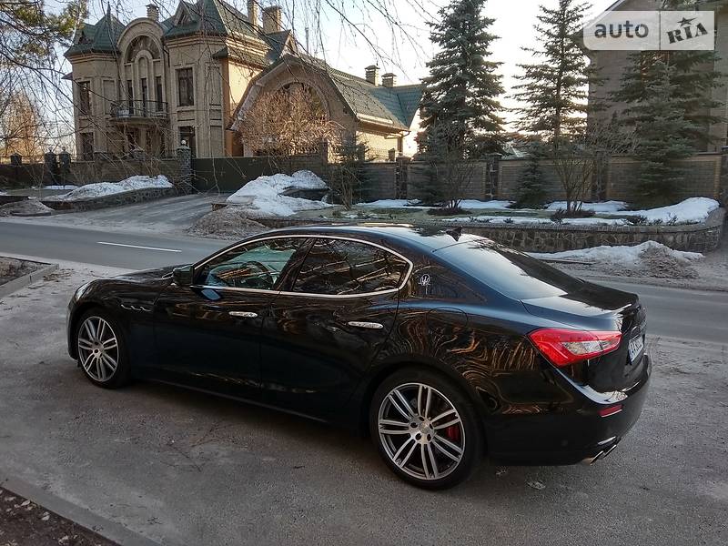 Седан Maserati Ghibli 2014 в Киеве