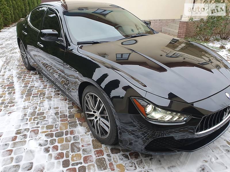 Седан Maserati Ghibli 2015 в Києві
