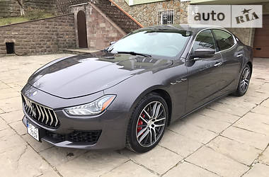 Седан Maserati Ghibli 2017 в Тернополе