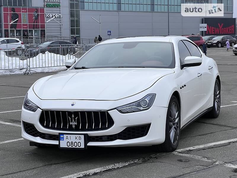 Седан Maserati Ghibli 2017 в Киеве