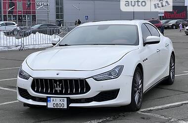 Седан Maserati Ghibli 2017 в Киеве