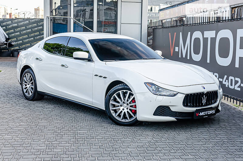 Седан Maserati Ghibli 2013 в Киеве