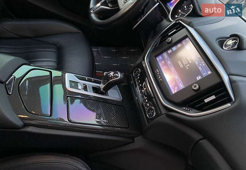 Седан Maserati Ghibli 2014 в Львові