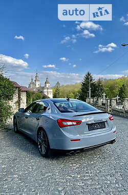 Седан Maserati Ghibli 2016 в 