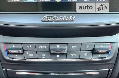 Седан Maserati Ghibli 2016 в 