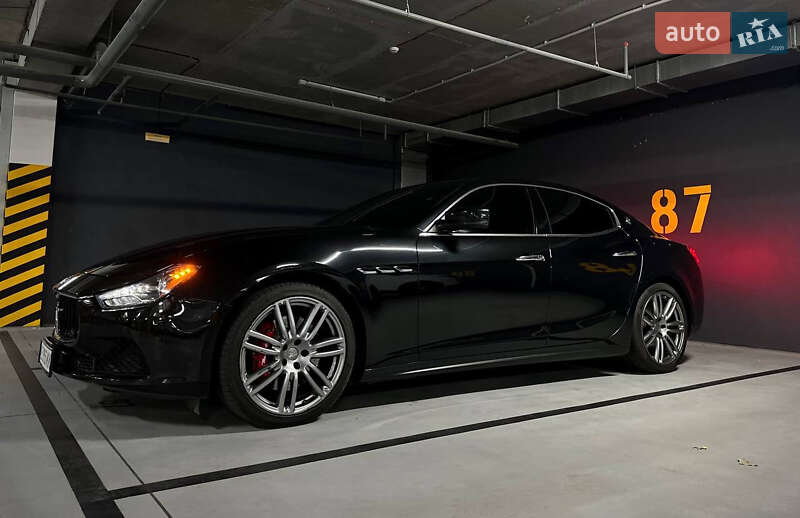Седан Maserati Ghibli 2016 в Днепре