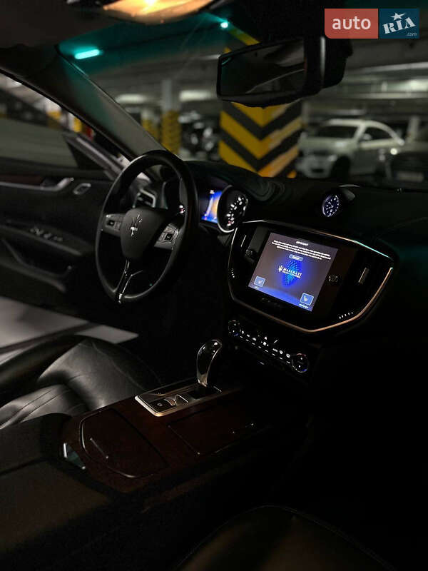 Седан Maserati Ghibli 2016 в Днепре