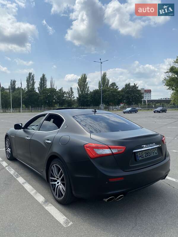 Седан Maserati Ghibli 2014 в Днепре