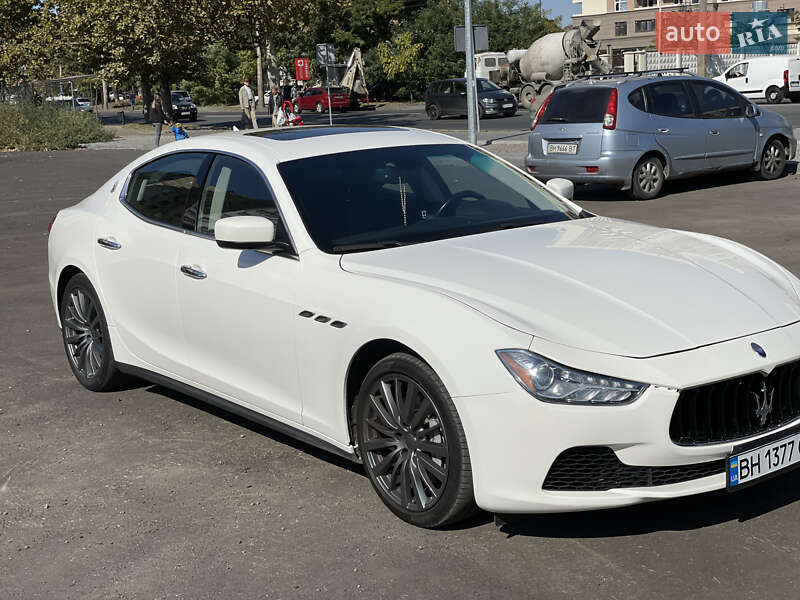 Седан Maserati Ghibli 2015 в Одессе