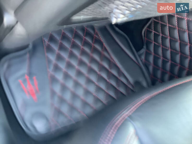 Седан Maserati Ghibli 2015 в Одессе