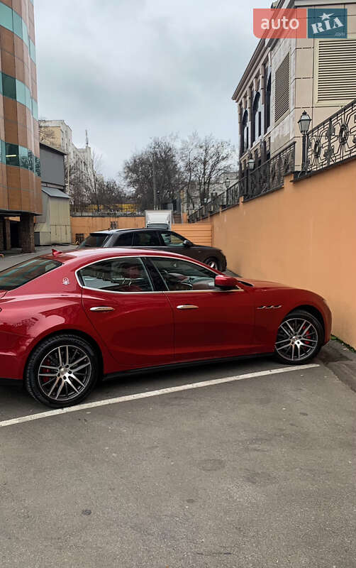 Седан Maserati Ghibli 2014 в Одессе