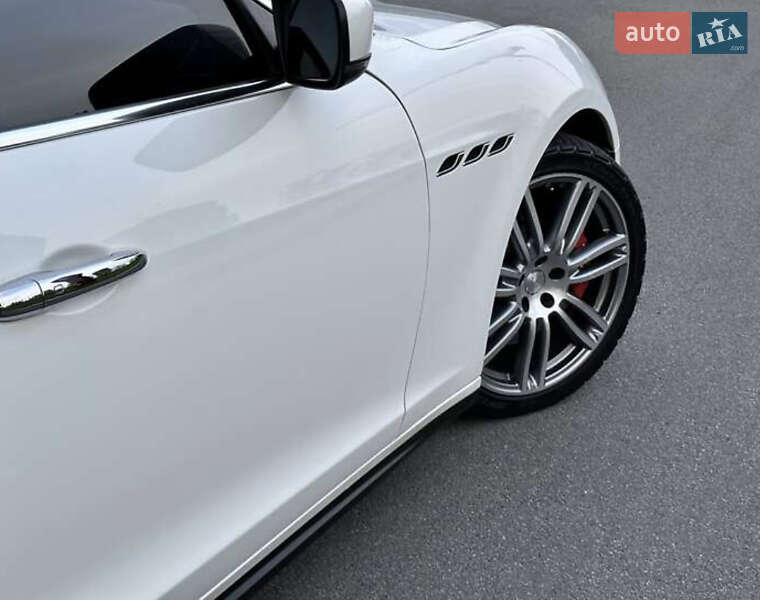 Седан Maserati Ghibli 2013 в Харькове