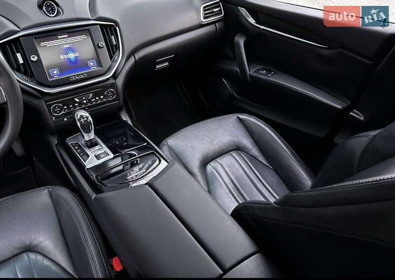 Седан Maserati Ghibli 2013 в Харькове