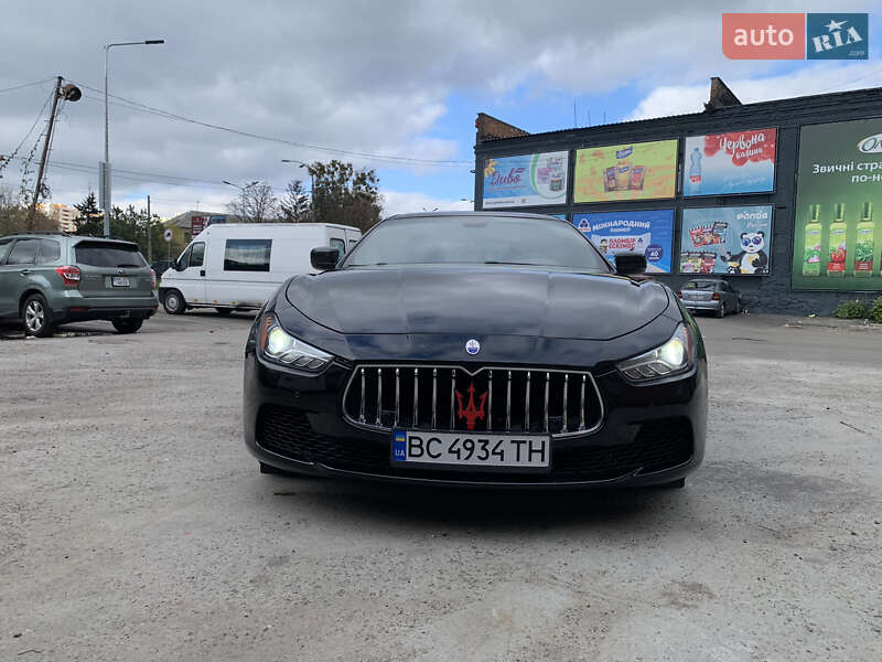 Седан Maserati Ghibli 2014 в Львові